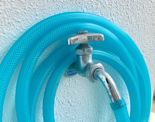 ベランダに水道が欲しい！設置方法・費用・注意点まとめ