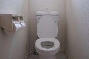 断水時にトイレを流す正しい方法と注意点まとめ