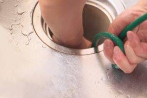 キッチン排水口が臭う原因と今すぐできる簡単対策