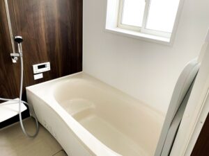 お風呂の水漏れが発生しやすい場所と原因を徹底解説